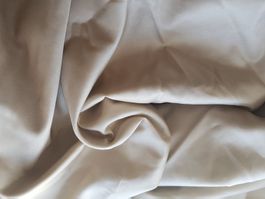 Stoff  Polysatin  200 x 140 cm dehnbar
