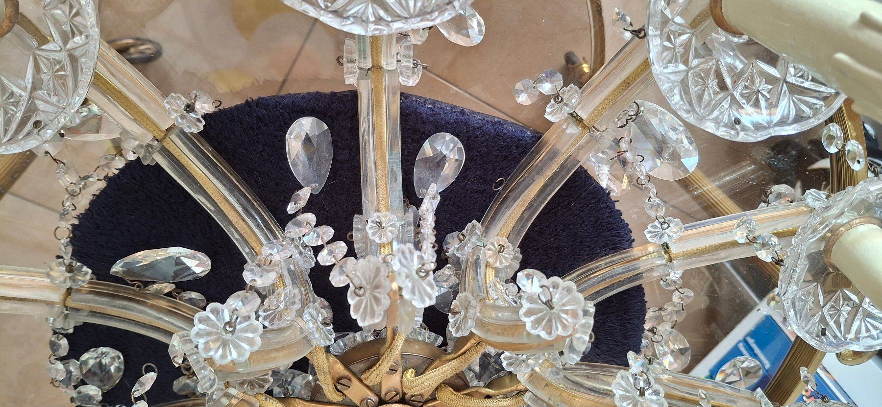 Lustres & lampes de plafonds: Kronleuchter – D'occasion à Reinach BL par Chela04 5