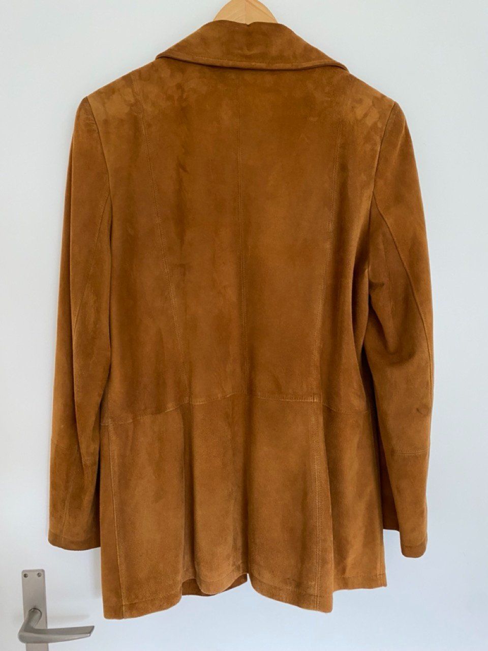 Giacche: Wildlederjacke Camel M/38 – Usato da Zumikon venduto da Frauenecke 2