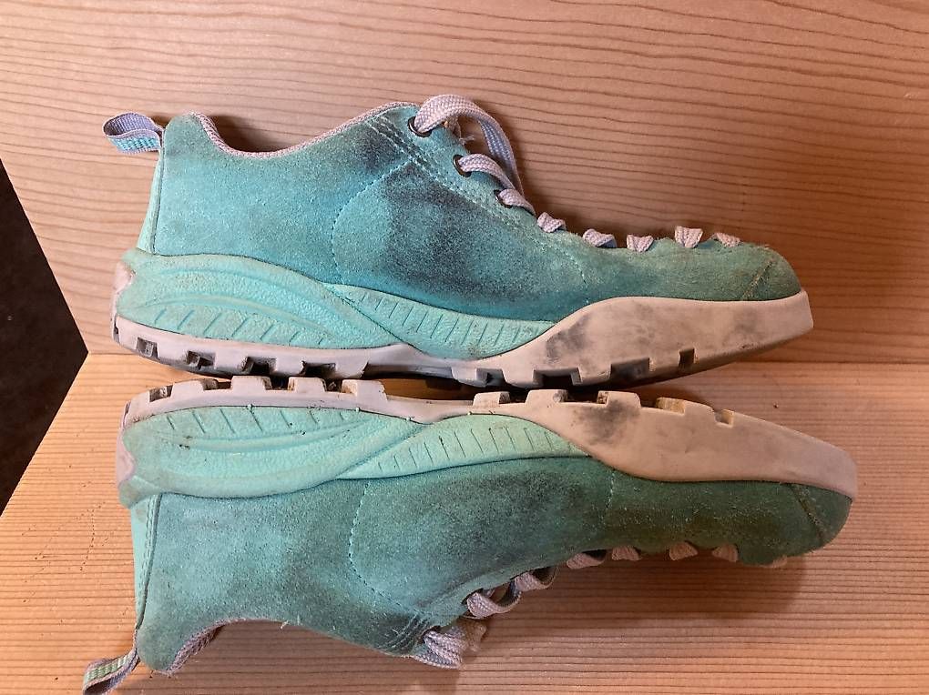 Scarpe per ragazzi: Scarpa Trekkingschuhe Gr.33  – Usato da Brunnadern venduto da Bumlebee 4