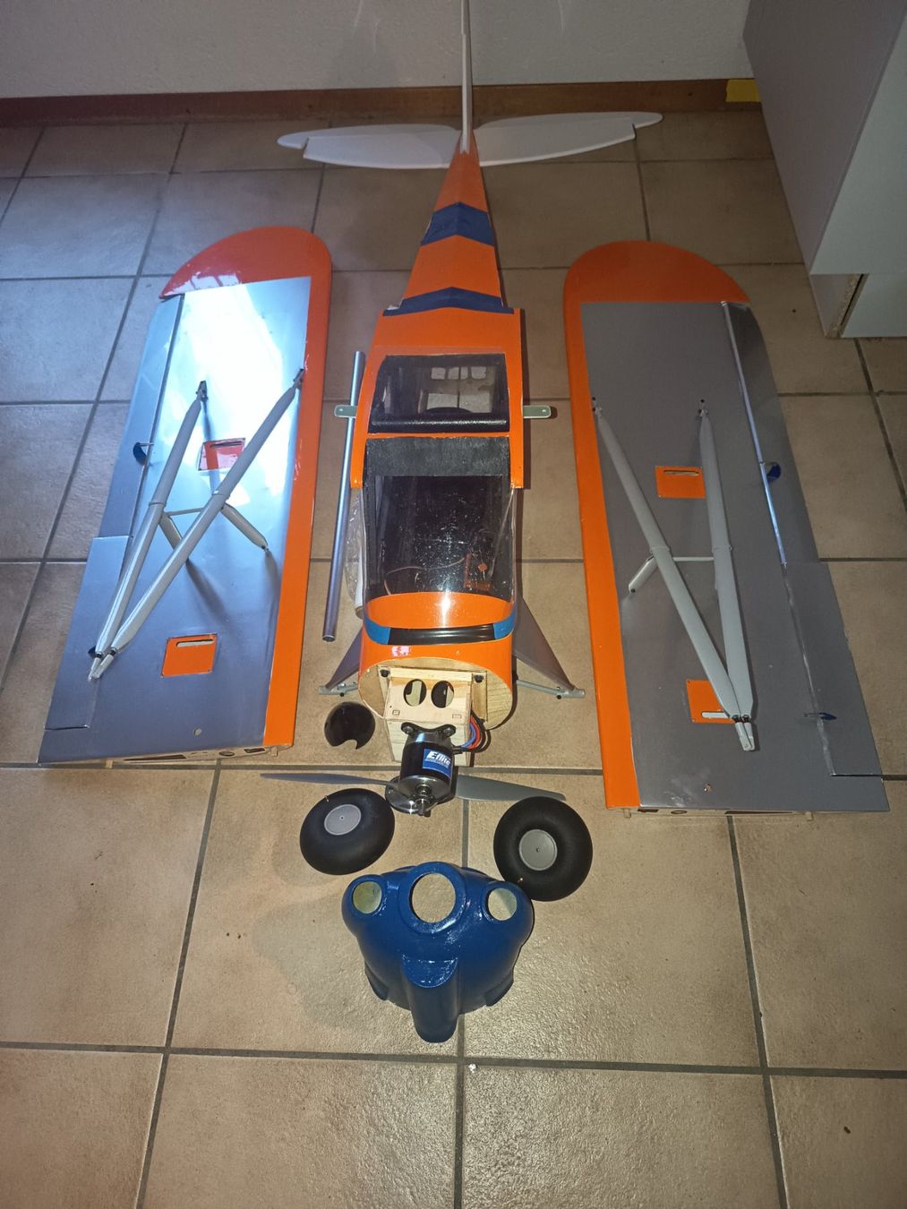 RC Kits de montage: Hangar 9 carbon cub 15cc elektro 6s – Neuf (Voir description) à Corgémont par ilo_89gh 1