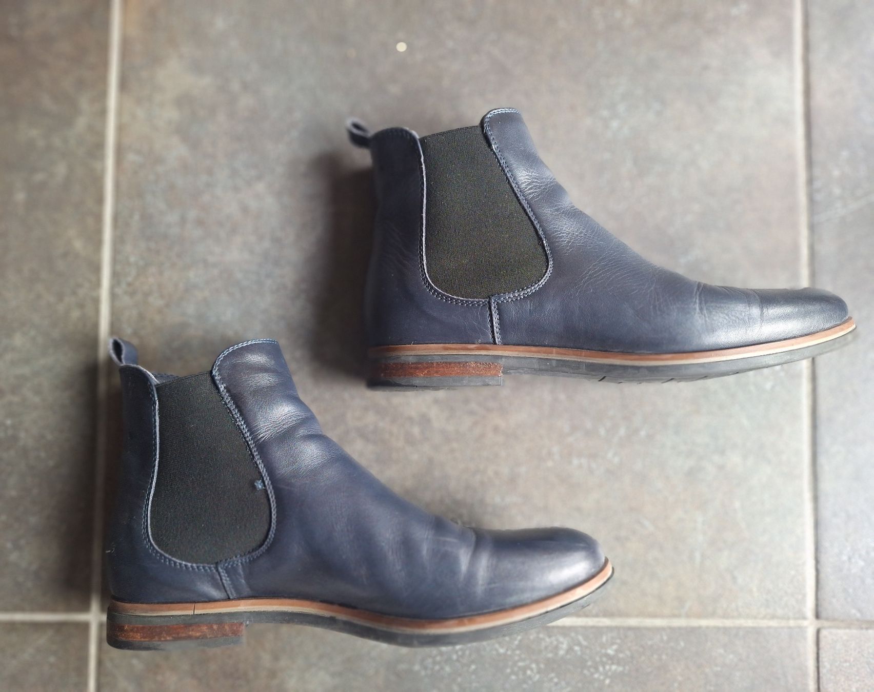 Scarpe da donna: Blaue Chelsea Boots – Usato da Wangen ZH venduto da MarianneMunz 2