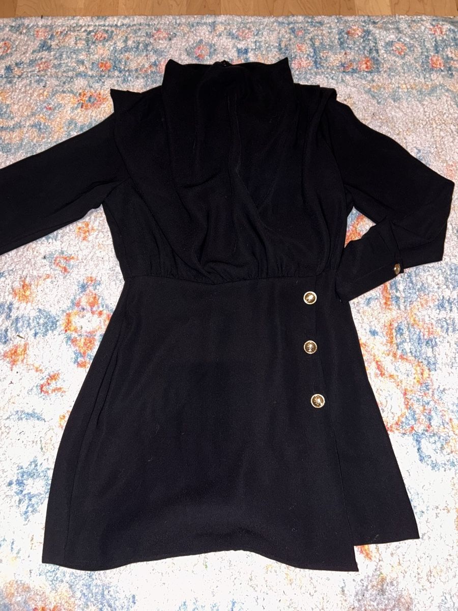 Zara Tute: Zara Jumpsuit, Schwarz, Grösse 38 – Usato da Schwyz venduto da Maerzetuepfli
