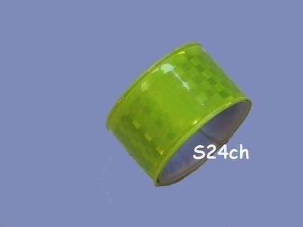 Sonstiges zum Basteln & Handarbeiten: Reflektor-Schnappband in Neon Gelb – Neu und originalverpackt aus Embrach von S24ch 7
