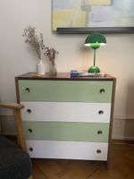 Jolie commode style vintage