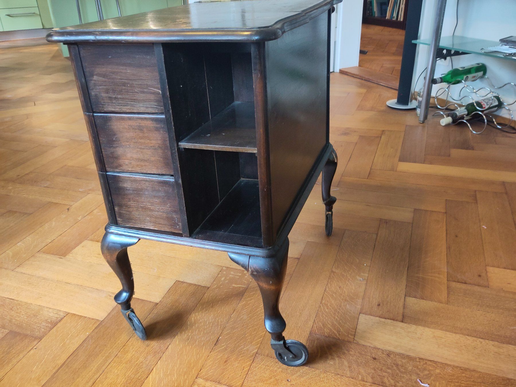 Allestimento di negozi e stand fieristici: Fahrbare, antike Hausbar, Vintage – Usato da Zürich venduto da Ipoc 1