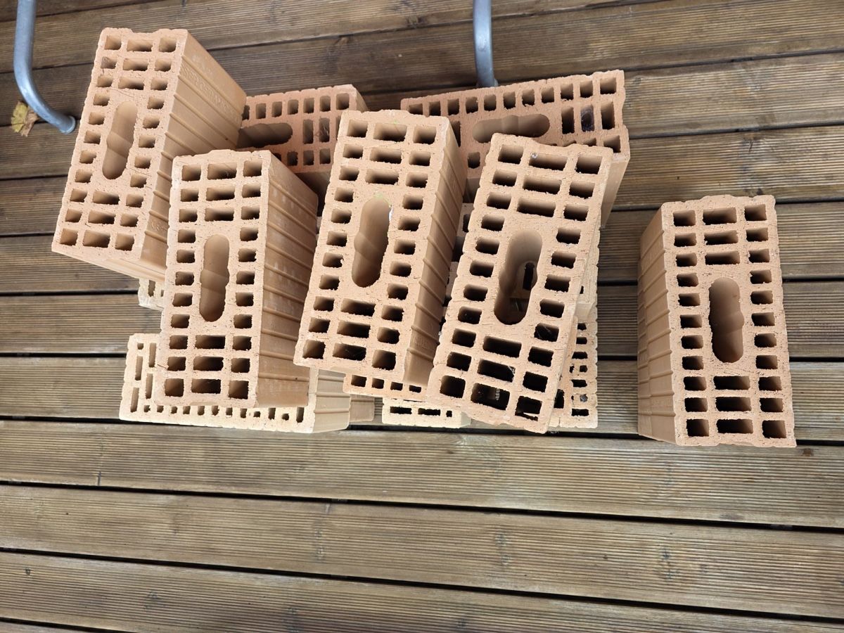 Pietre & tegole: 18 Backsteine – Usato da Bonstetten venduto da Visor9 2