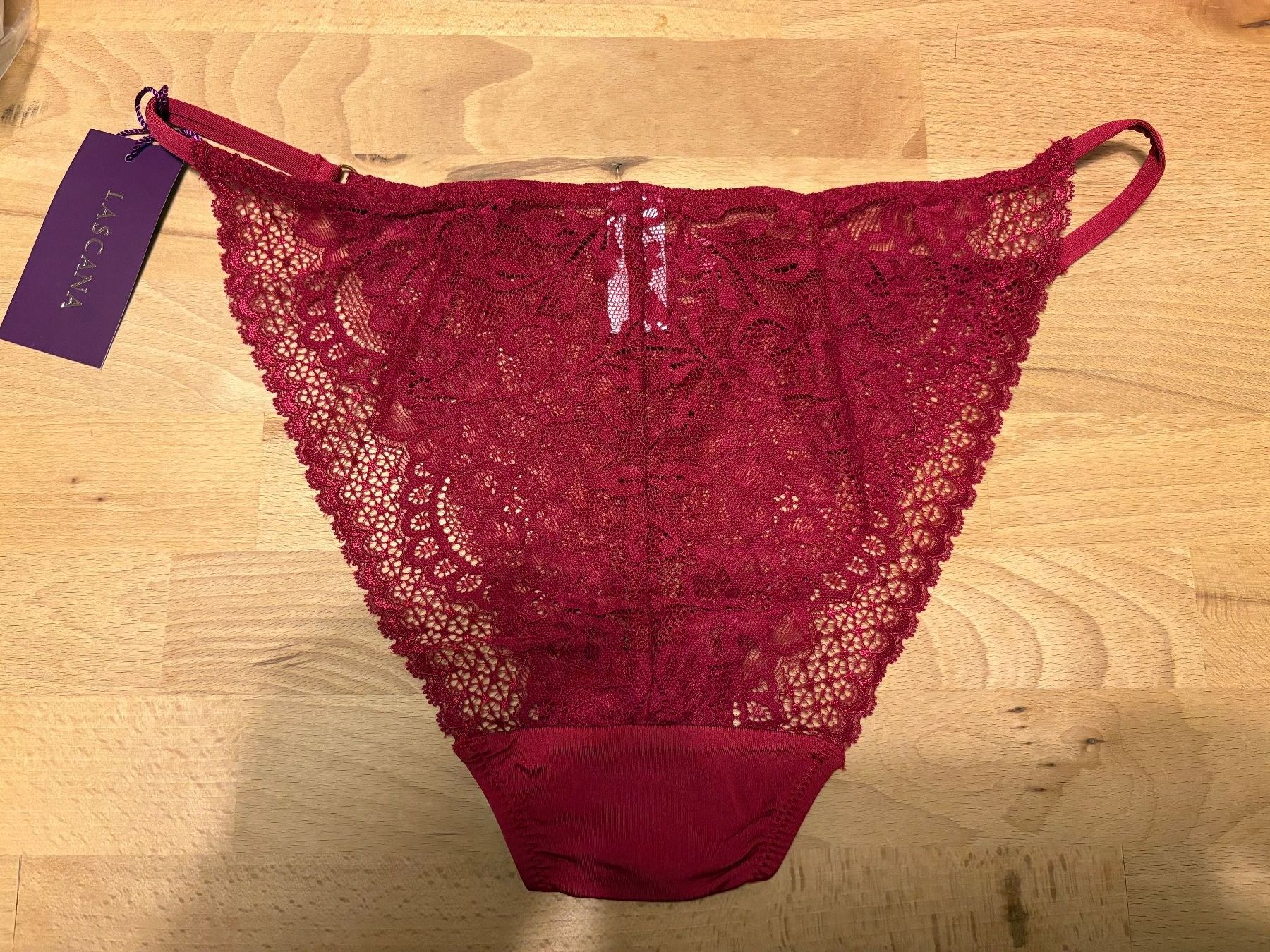 Lascana Altra biancheria intima: Lascana Spitzen String, Weinrot, Grösse 44/46, Neu mit Et... – Nuovo e nell'imballaggio originale da Holziken venduto da Fisherpoint_Gonseth 2