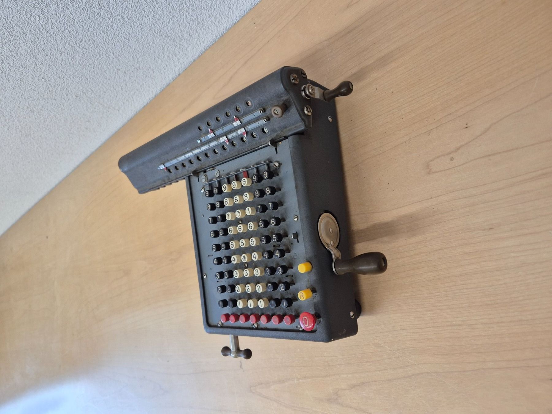 Taschenrechner: Rechnermachine – Gebraucht aus Elgg von computerbrocki 1