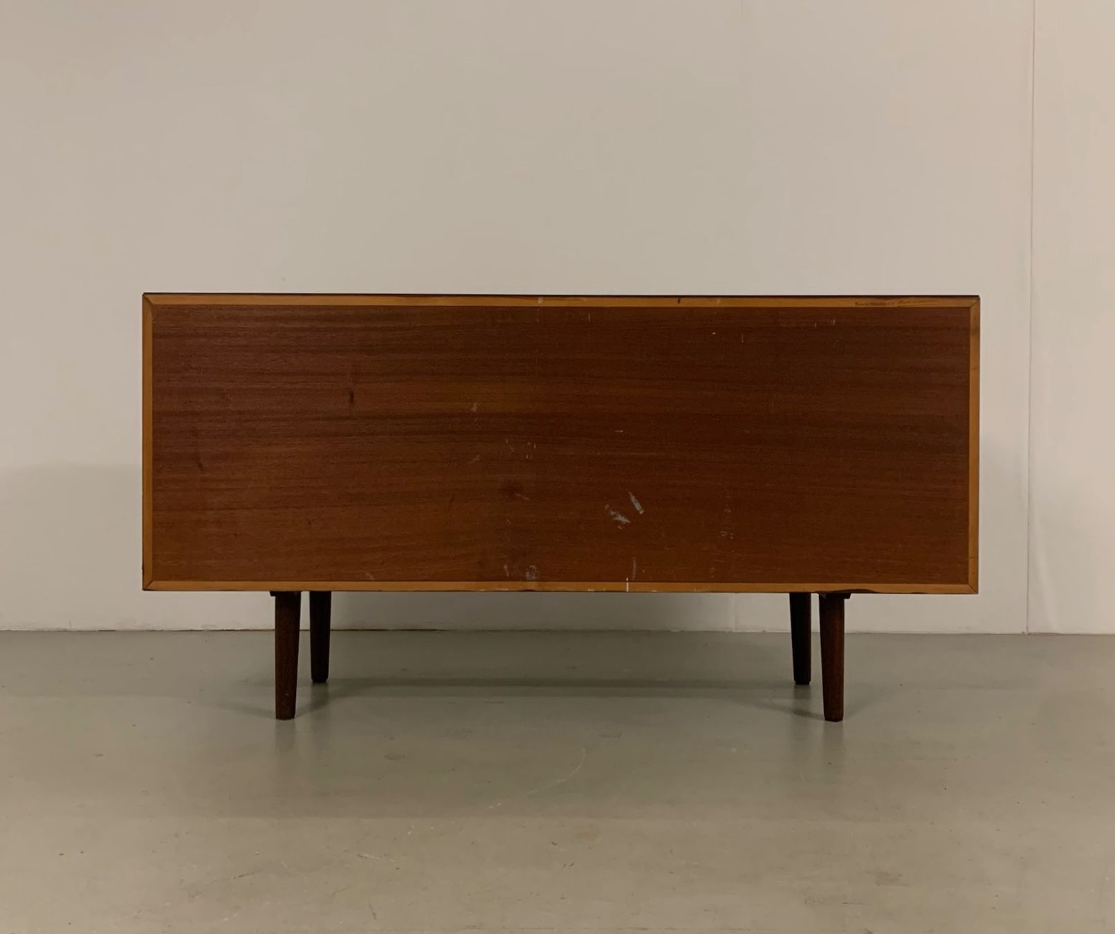 Cassettiere: Sideboard MidCentury Palisander Denmark Hornslet 60s – Usato da Basel venduto da MidMod20C 8