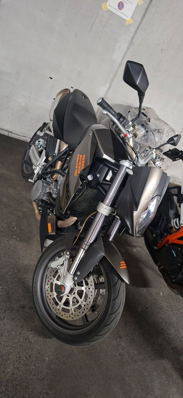 KTM Route: KTM Superduke 990, 37000 km – D'occasion à Domat Ems par Gaar0