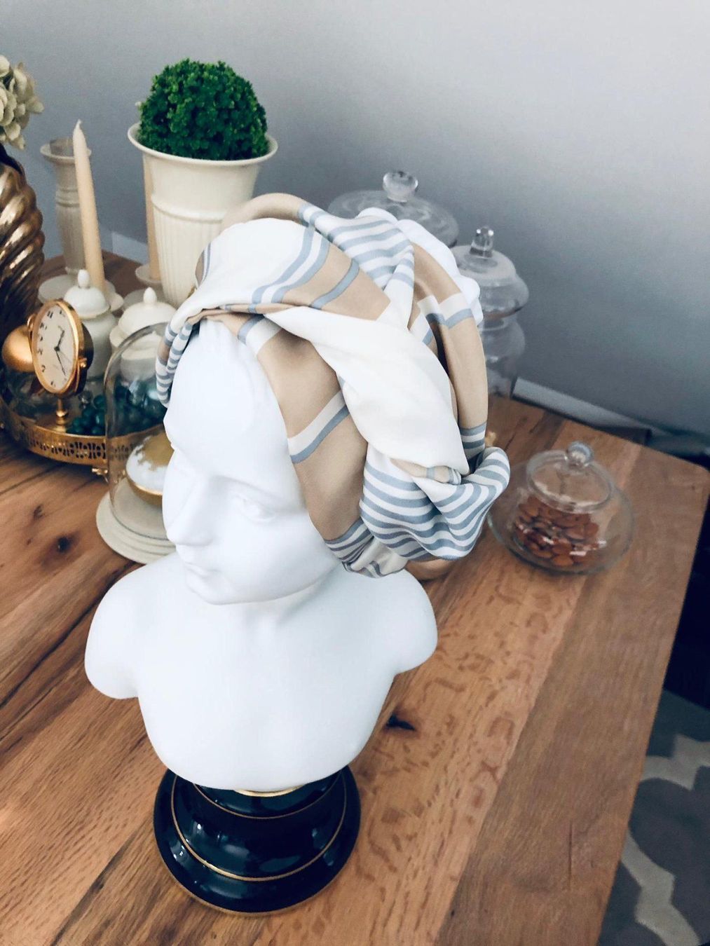 Foulard & Sciarpe: Wunderschöner Vintage Seide Foulard – Usato da Winkel venduto da Glamour4You 9