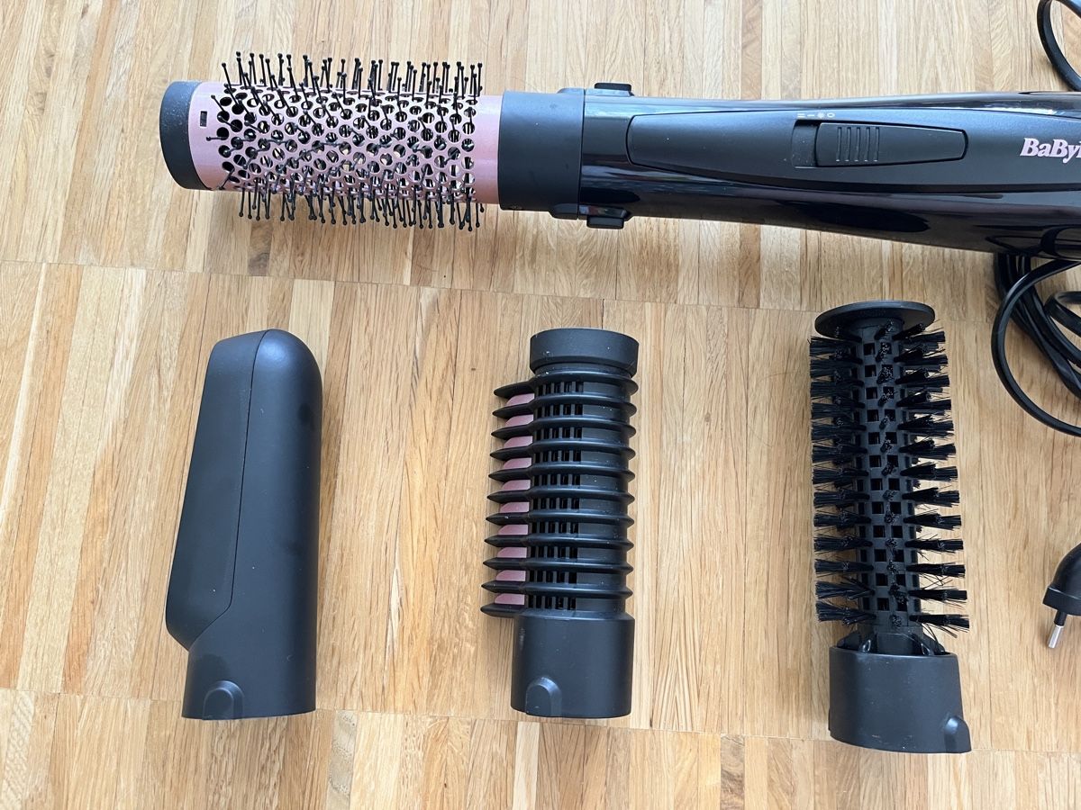 BaByliss Asciugacapelli: BaByliss AS550E rotating brush neu – Nuovo (secondo la descrizione) da Pfäffikon SZ venduto da Zitrone_100 1