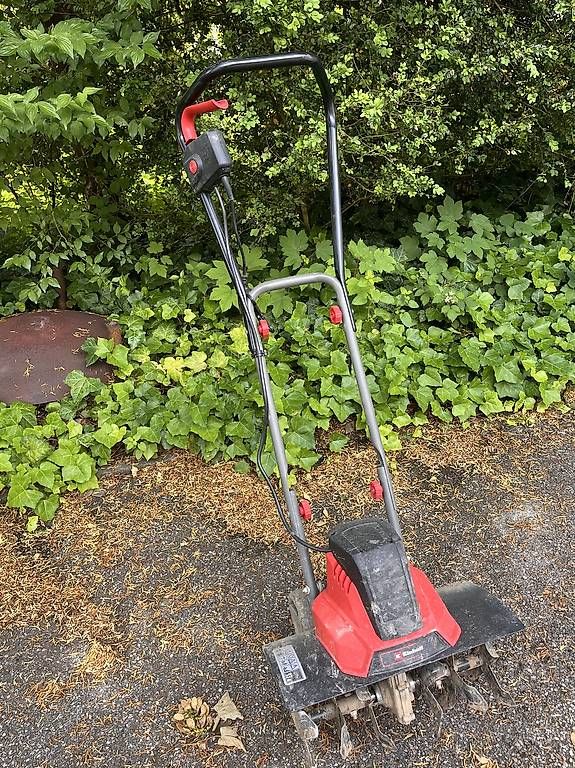 Toutes les machines: Einhell Bodenhacke Electro – D'occasion à Grenchen par mammamia25