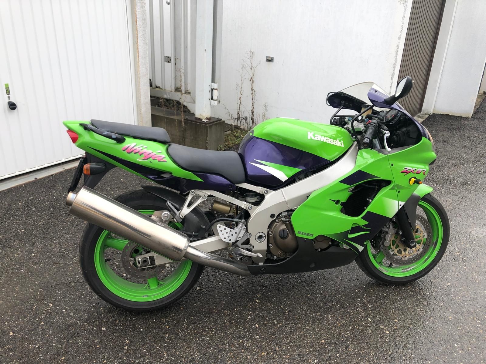 Kawasaki Strada: Kawasaki Ninja ZX-9R – Usato da Balsthal venduto da Rogerio86 3