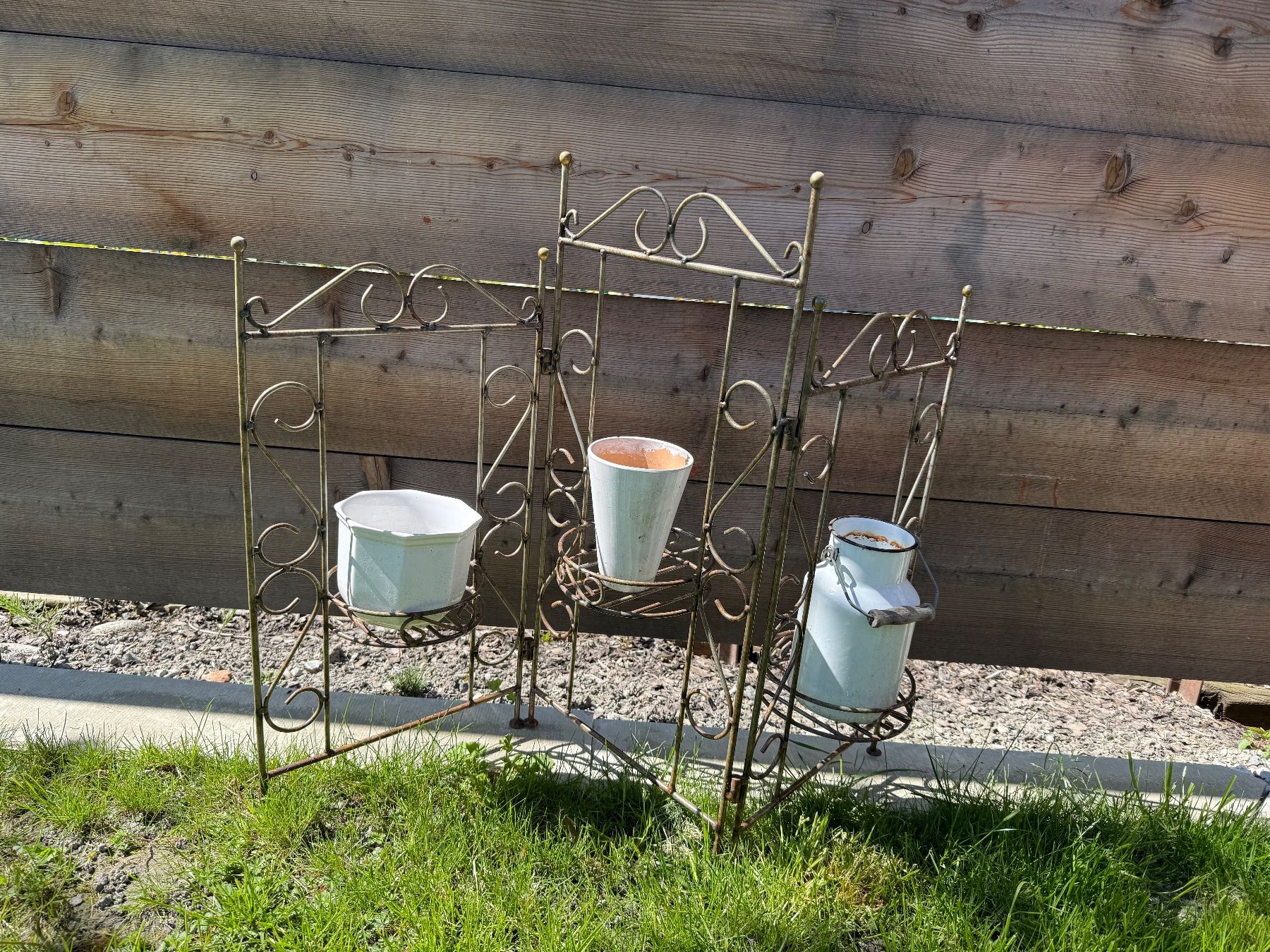 Altro per la casa: Metall Pflanzenständer Shabby Chic – Usato da Altstätten SG venduto da mhu_k9gj 1
