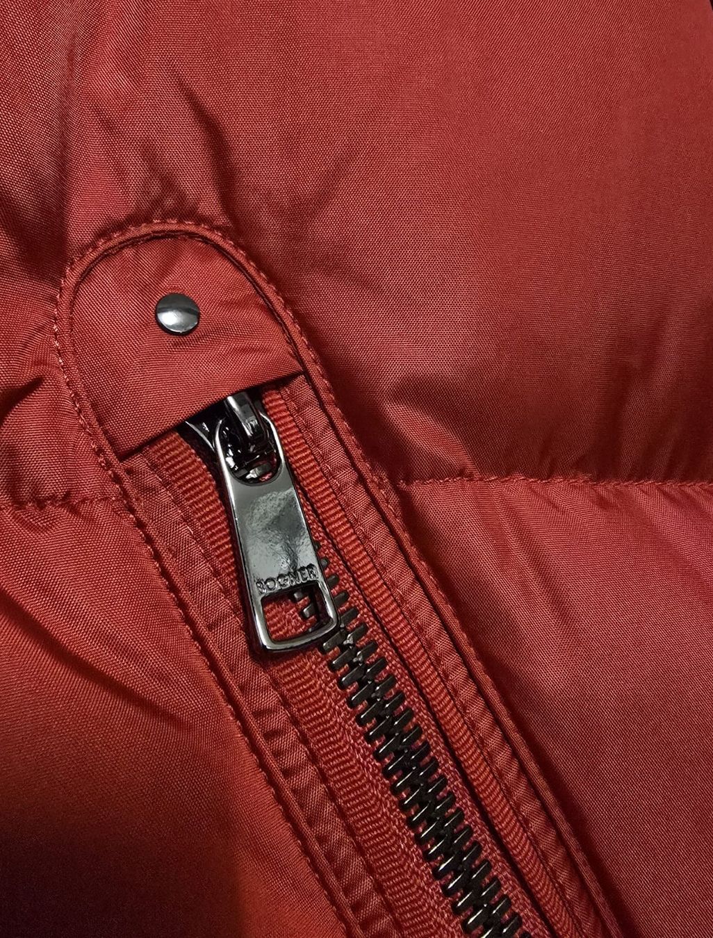 Bogner Giacche: Bogner rot Daunenjacke XL – Nuovo (secondo la descrizione) da Hinwil venduto da ZSHAG 2