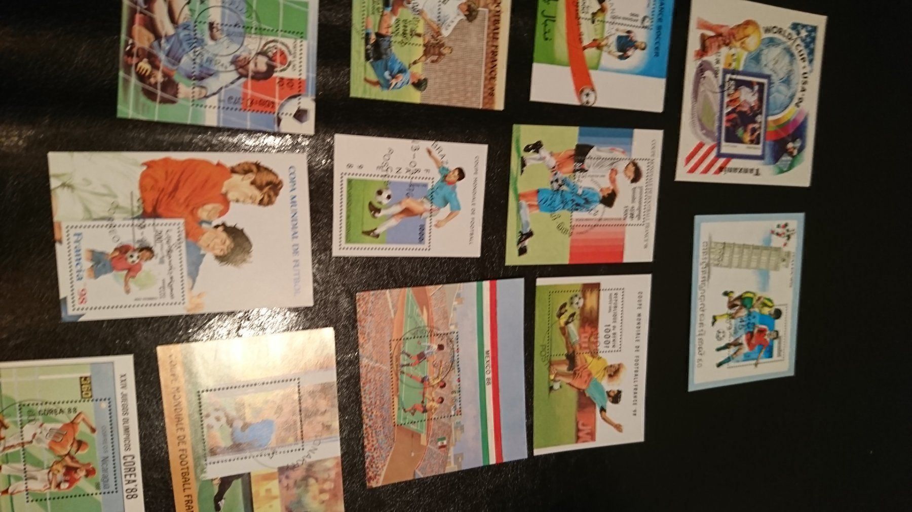 Alle Briefmarken: 17 Stk. Blocks mit Fussball Motiven – Gebraucht aus Remetschwil von Hofiii 2