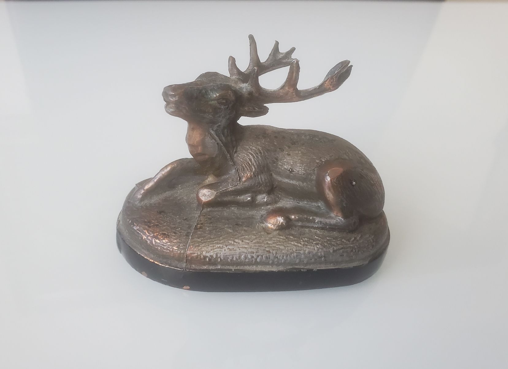 Sculture & Statue: Kleine Hirsch Figur – Usato da Frauenfeld venduto da BeneFull