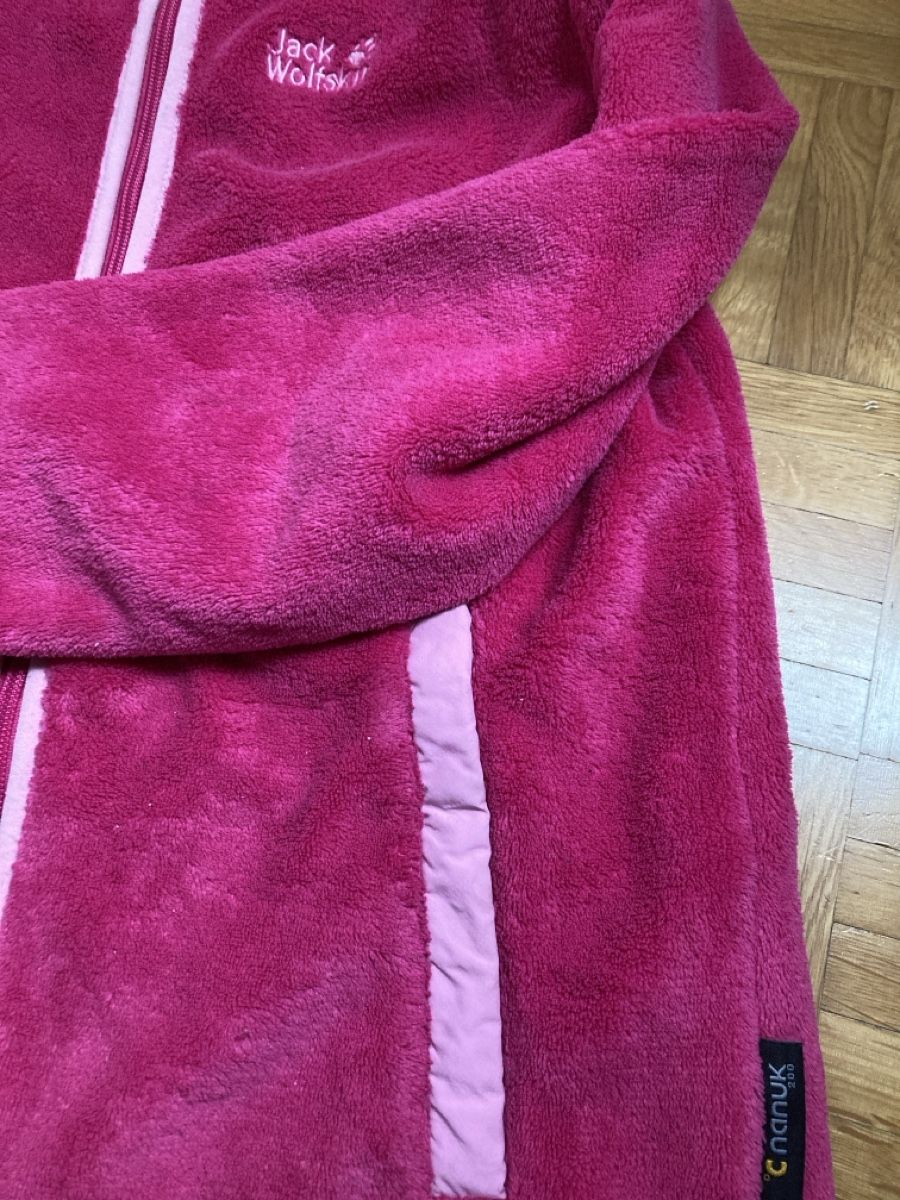 Jack Wolfskin Maglioni & Felpe: Jack Wolfskin Plüsch Jacke Pink Gr. 152 – Usato da Umiken venduto da hope2008 1