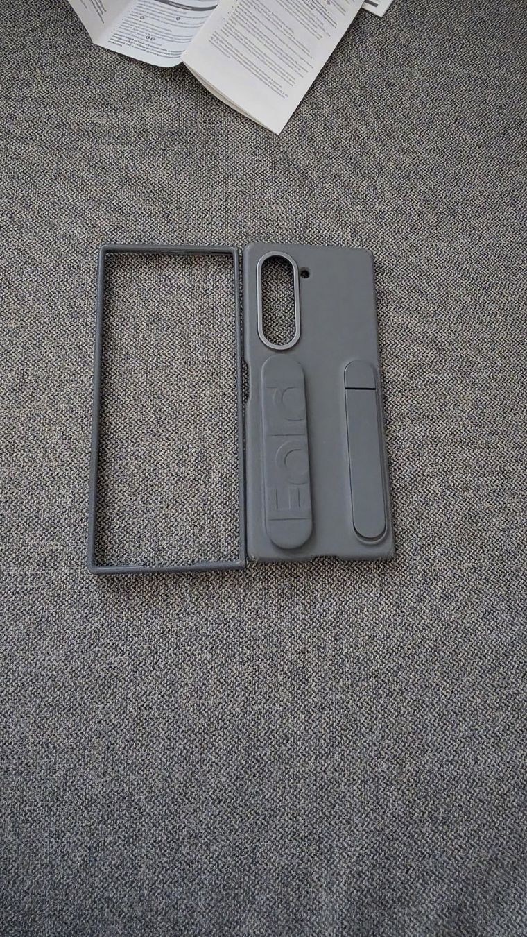 Samsung Telefoni cellulari / Smartphones: fold6 – Usato da Roggwil BE venduto da espinoza18 4