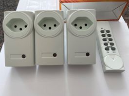 Funk-Steckdosen-Set mit Fernbedienung, 3+1, neu