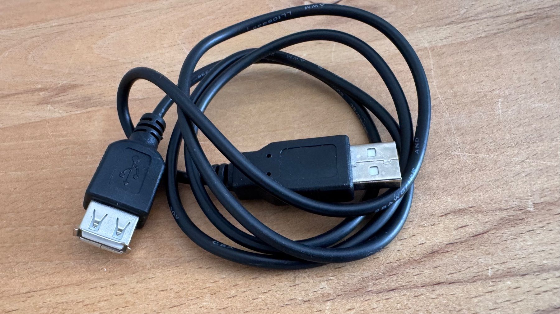 Kabel: USB-A Verlängerung Kabel, 100cm – Gebraucht aus Luzern von serchon