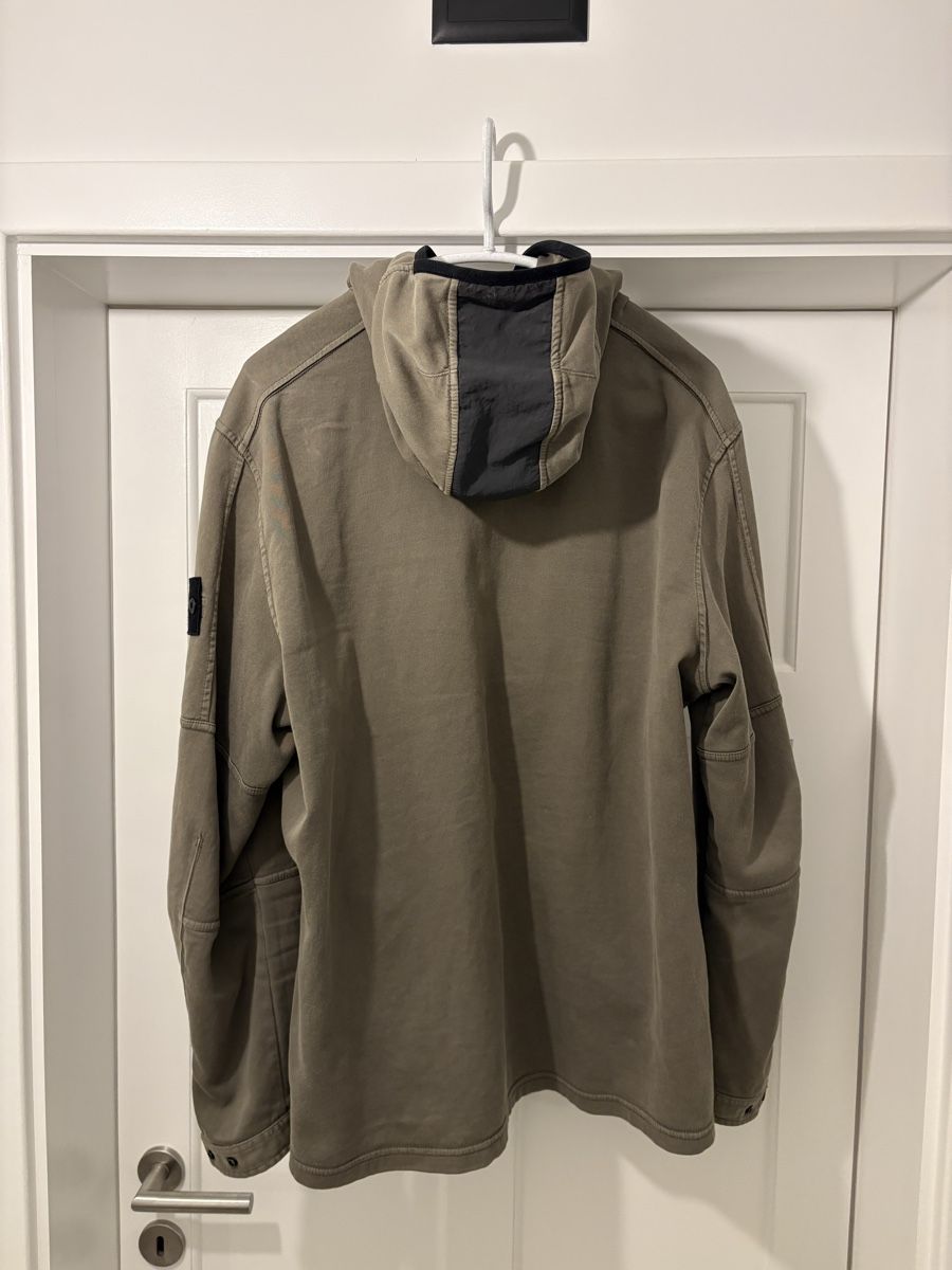 Stone Island Giacche: Stone Island Overshirt – Usato da St. Gallen venduto da senste 1