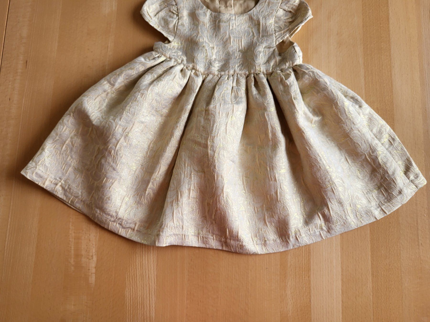 Vestiti & Gonne: Kleid Gr. 74/80 – Usato da Dürrenäsch venduto da DanaW01 2