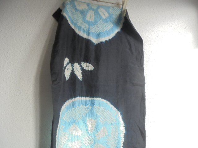 Foulard & Sciarpe: Seidenschal Schwarz, Hellblau, Weiss aus Japan – Usato da Hinwil venduto da Glasperlen 1