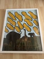 Signiertes Bild – Elefant & Giraffen – farbenfrohe Tierdarst
