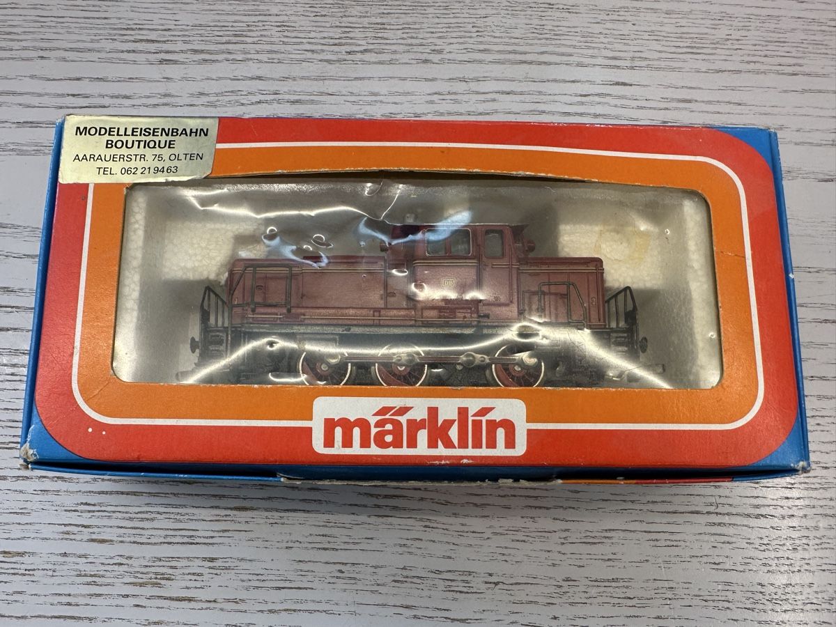 Märklin Modellini di ferrovie: Märklin 3065 DB BR 260 V60 TELEX – Usato da Lupsingen venduto da New-Haven 7