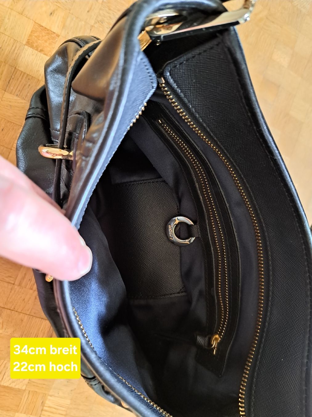 DKNY Borse da donna: DKNY LEDER HANDTASCHE – Usato da Wettingen venduto da ruth100 2