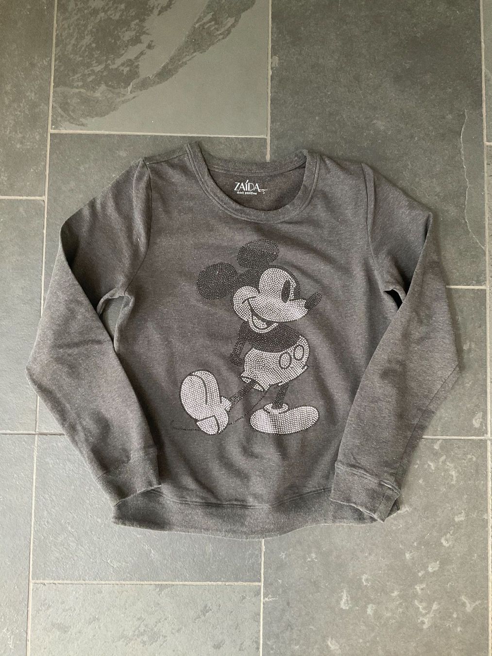 Pullover & Sweatshirts: Mickymaus Pullover – Gebraucht aus Röschenz von Queen020