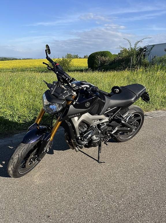 Yamaha Strada: Yamaha MT09 (ab MFK) – Usato da Rümlang venduto da Lucesch