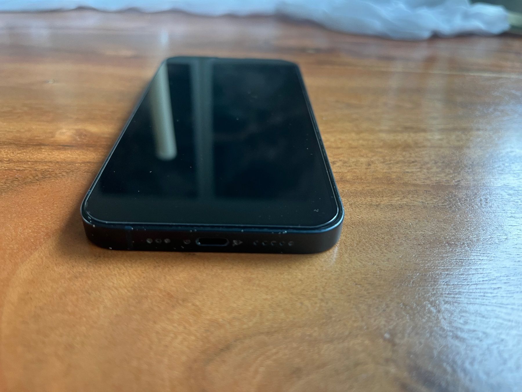 Apple Telefoni cellulari / Smartphones: Iphone 13, 128 GB, schwarz – Usato da Niederlenz venduto da julie2017 2