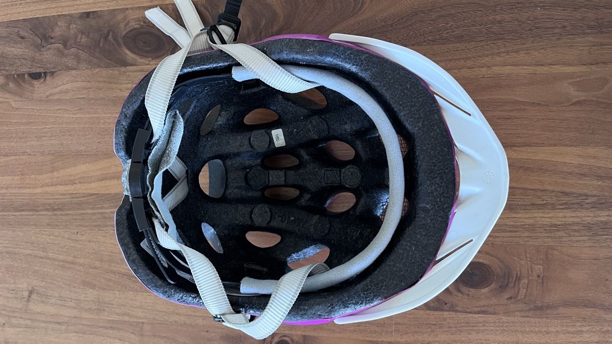 Caschi: Alpina Kindervelohelm – Usato da Ins venduto da trotamunda 2