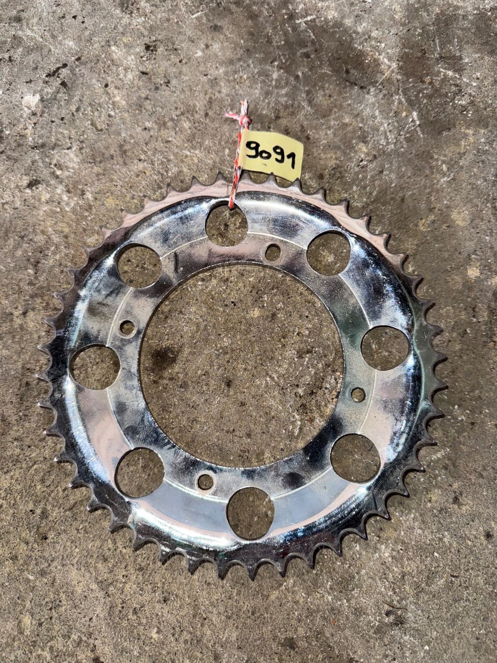 Puch Parti ricambio per ciclomotori: Mofa Zahnkranz Chromig – Usato da Fahrni b. Thun venduto da berger_tuning34