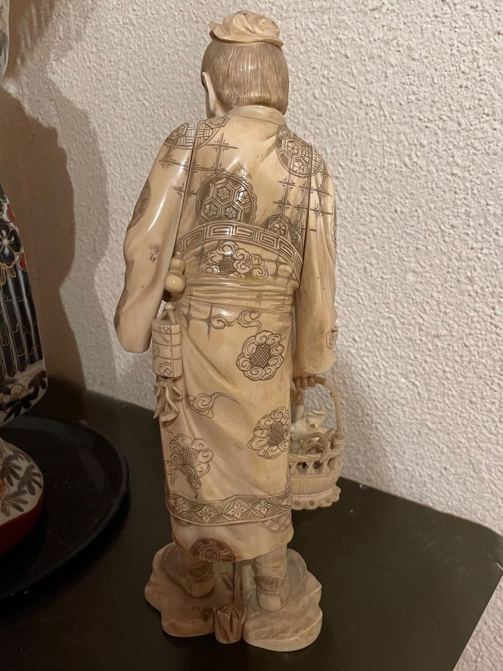 Skulpturen & Statuen: Antike Okimono Schnitzerei – Gebraucht aus Däniken SO von c.schef 2