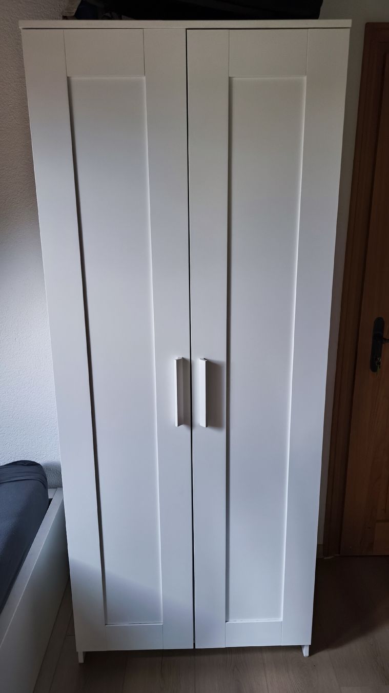 Ikea Armoires: Ikea Brimnes Kleiderschrank – D'occasion à Kloten par Anthonymro