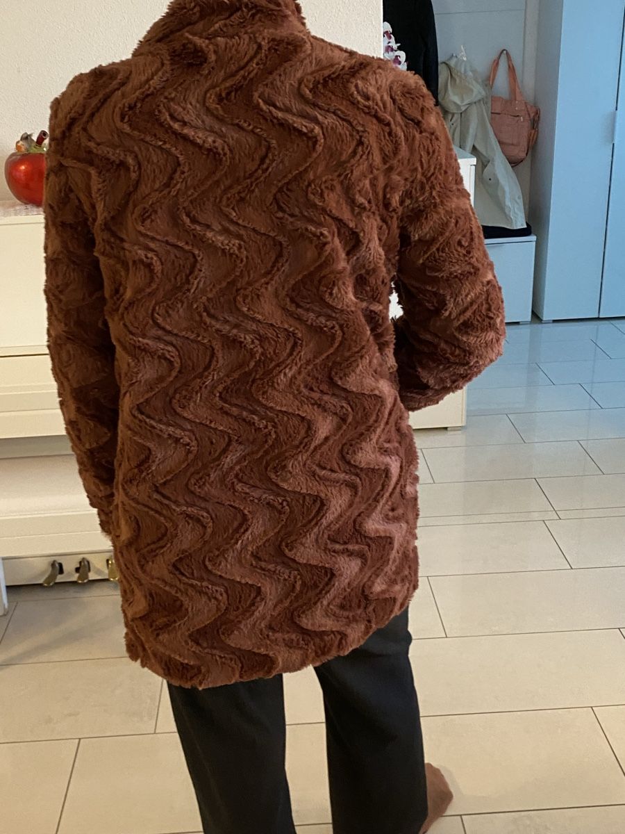 Giacche: Schöne weiche Fell Jacke 40 – Nuovo (secondo la descrizione) da Kreuzlingen venduto da Lukma64 6