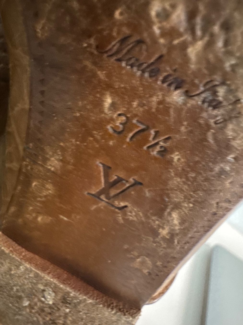 Damenschuhe: LOUIS VUITTON COWBOY boots – Gebraucht aus Les Geneveys-sur-Coffrane von LVMM 5