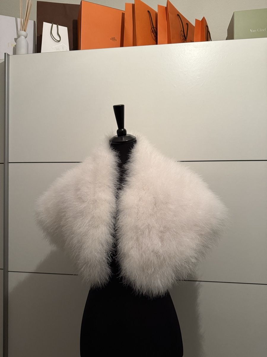 Foulard & Sciarpe: Feder Stola / elegante Stola – Usato da Olten venduto da ale_nb2x 1