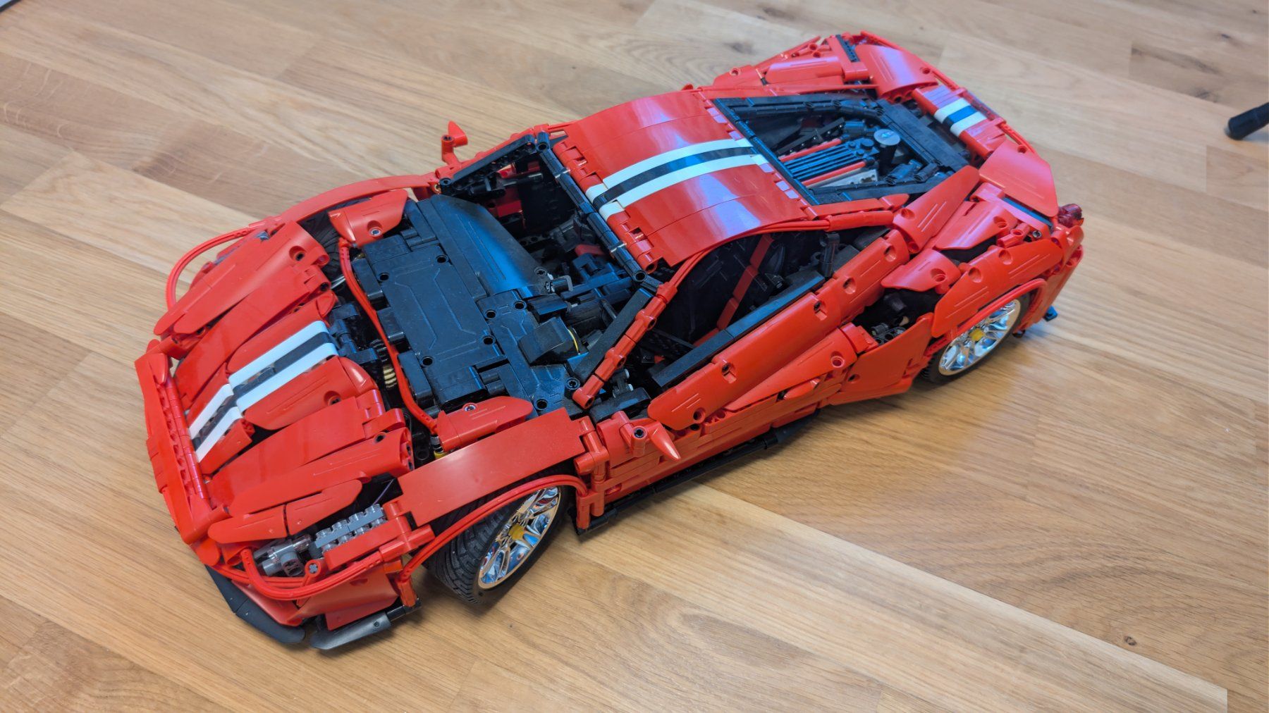 Kit di costruzioni: CaDA C61042W Supercar 1:8 (RC) – Usato da Uster venduto da mahil