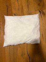 Kissen AXAG weiss, Masse ca. 40 x 60 cm, guter Zustand