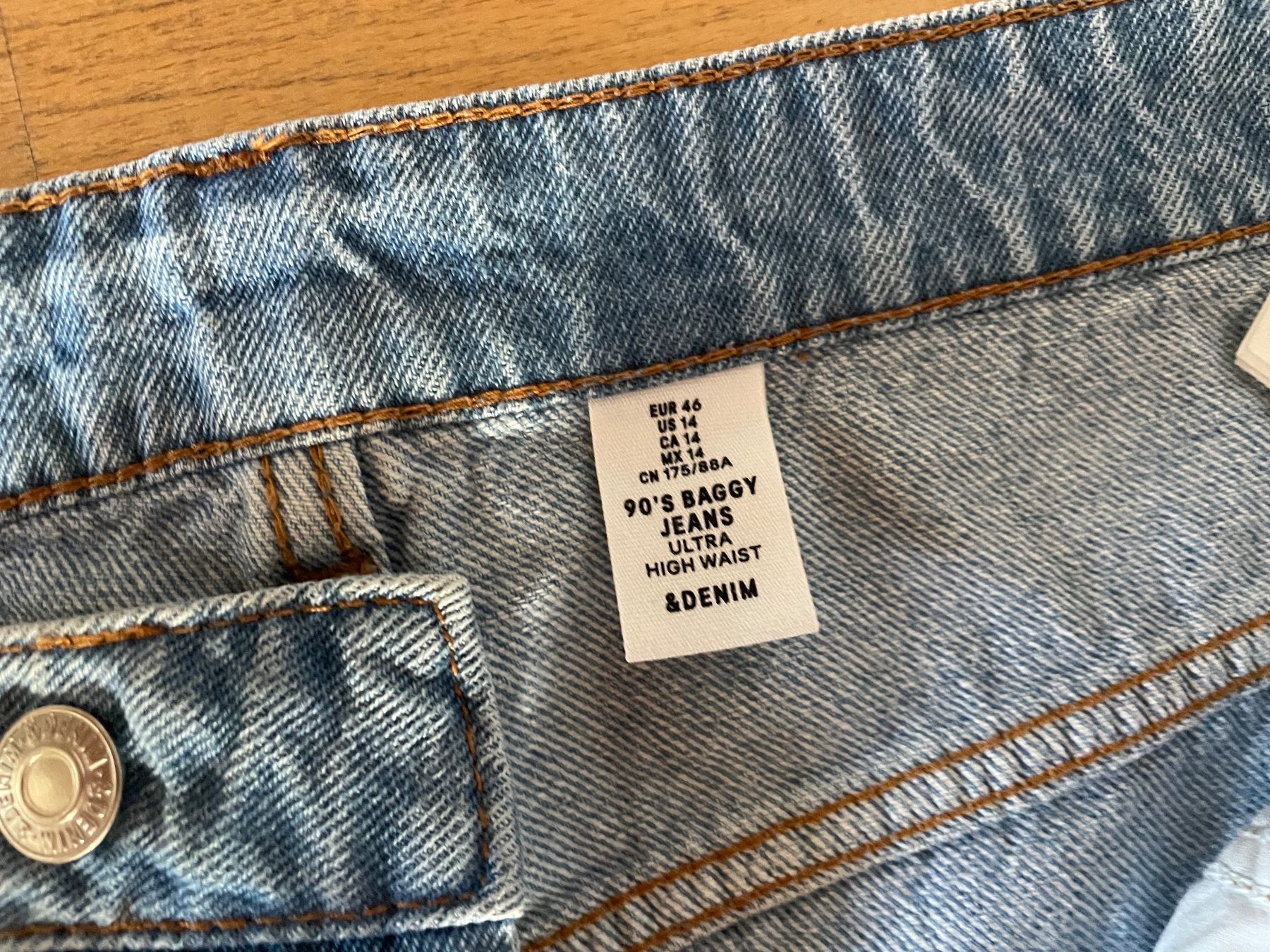 H&M Jeans: 90's Baggy Jeans, Grösse 46 – Usato da Winterthur venduto da sabinemarie 2
