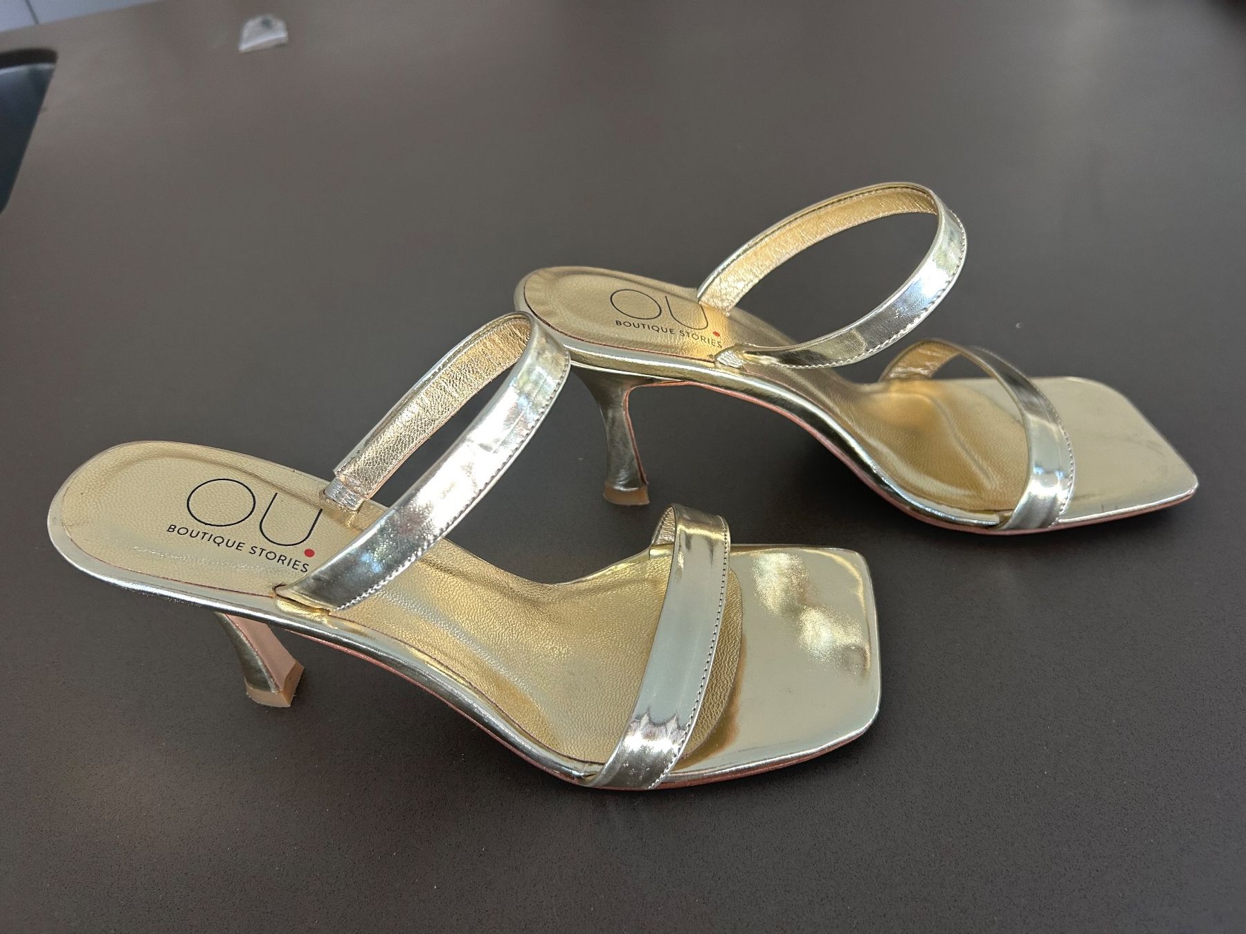 Scarpe da donna: Neue Riemchensandalette – Nuovo (secondo la descrizione) da Kilchberg ZH venduto da Anie. 2