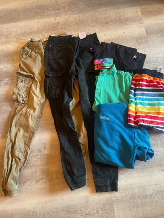 Kleiderpaket Jungen 140/150/152