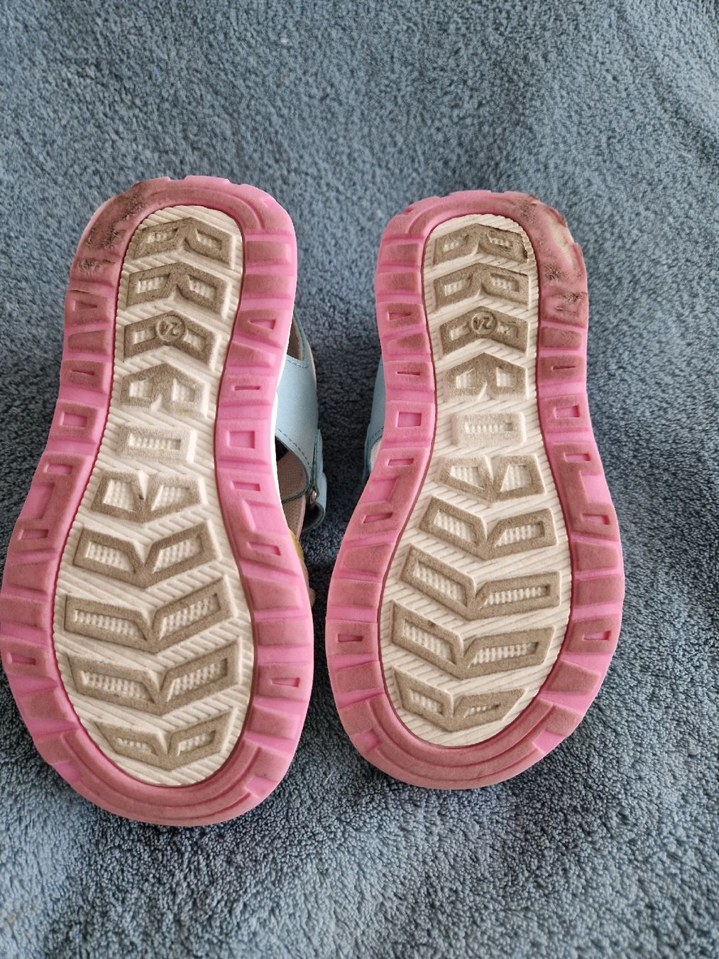 Scarpe per ragazze: Sandalen Gr. 24 – Usato da Heimberg venduto da Eleanor20 5