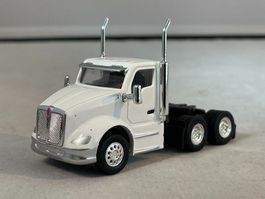 Kenworth T680 Daycab Truck Stop Hobbies USA H0 1/87 Einzeln